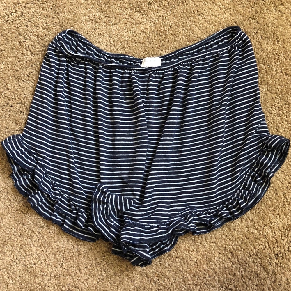 Brandy Melville striped vodi shorts